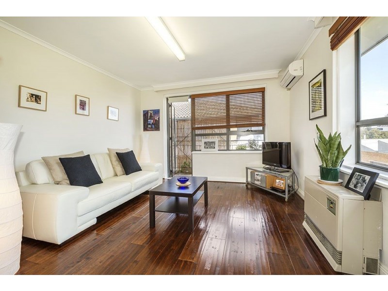 3/10 Anderson Road, Thornbury VIC 3071