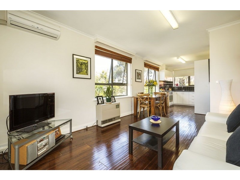 3/10 Anderson Road, Thornbury VIC 3071