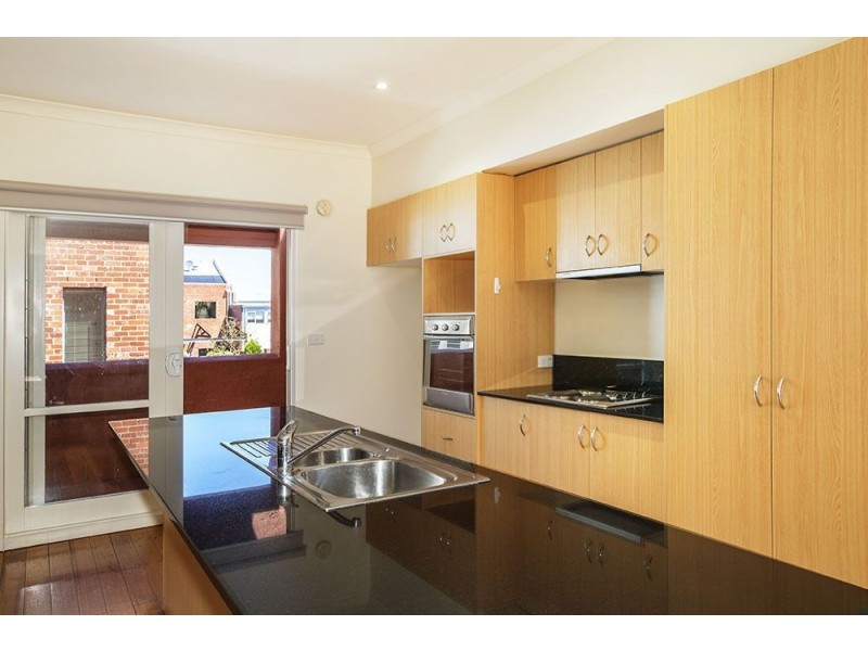 19 Rope Walk, Brunswick VIC 3056