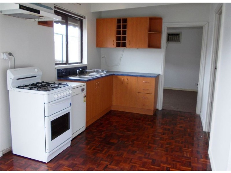 Rear 8 Bradford Avenue, Preston VIC 3072