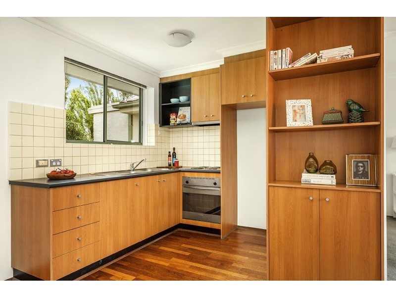 8/30 Kemp Street, Thornbury VIC 3071