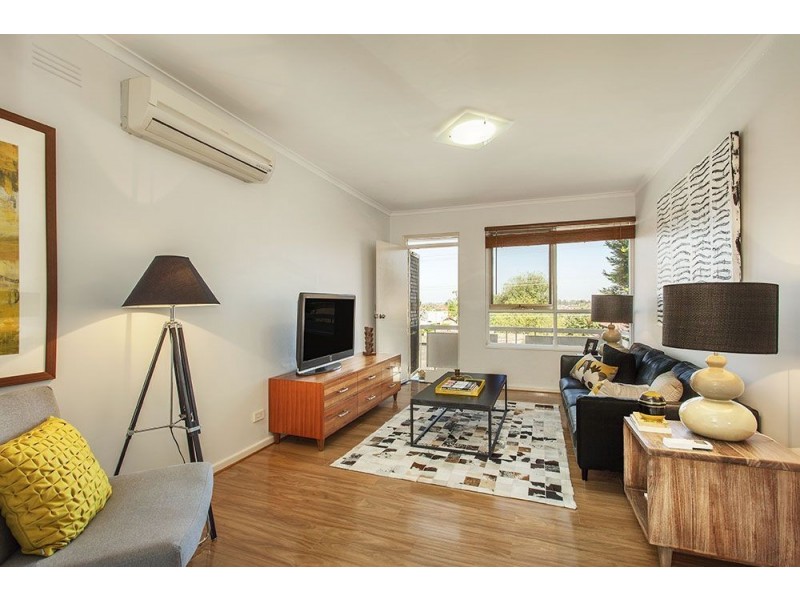 8/68 Raleigh Street, Thornbury VIC 3071