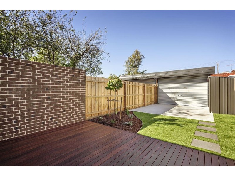 10 Gordon Grove, Northcote VIC 3070