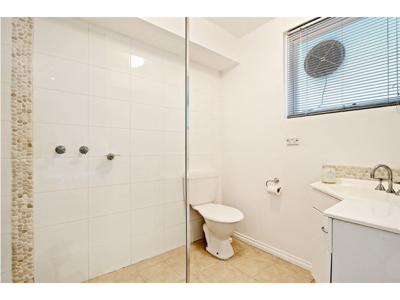 1/17 Kemp Street, Thornbury VIC 3071