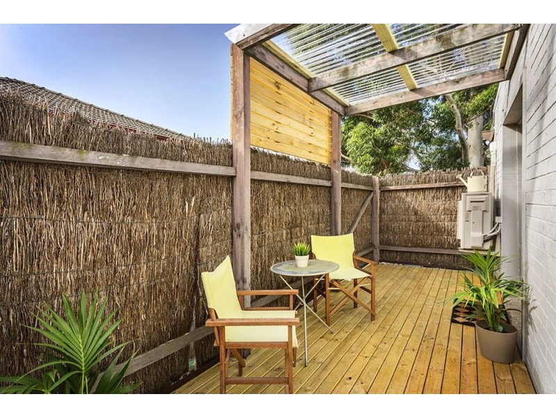 10/6 Kemp Street, Thornbury VIC 3071