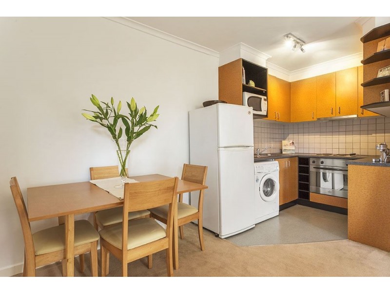 10/6 Kemp Street, Thornbury VIC 3071