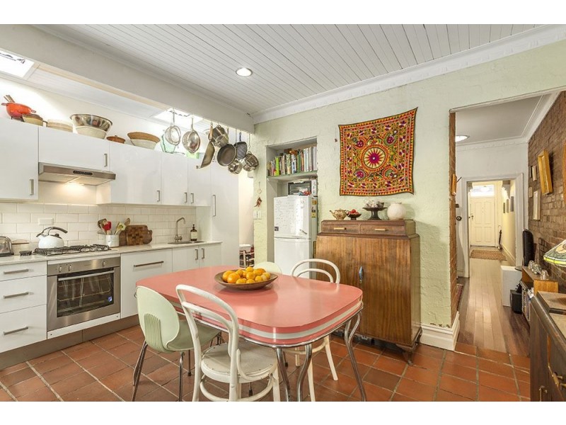 5 Gordon Grove, Northcote VIC 3070