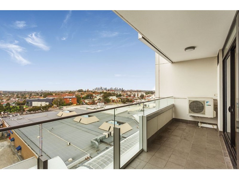 805/8 Breavington Way, Northcote VIC 3070
