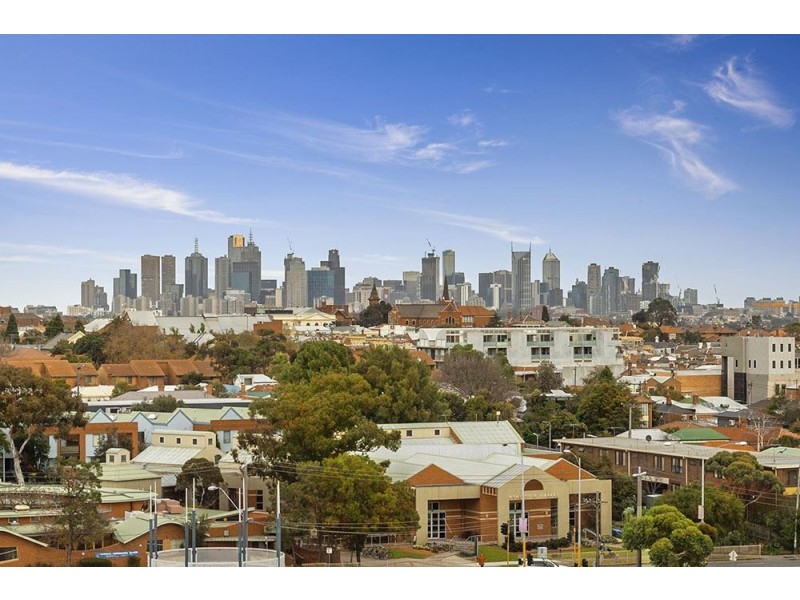 805/8 Breavington Way, Northcote VIC 3070