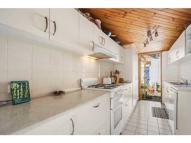 51 Davis Street, Carlton VIC 3053