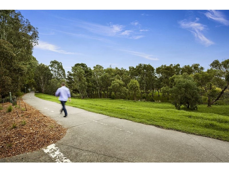 18/10 Anderson Road, Thornbury VIC 3071