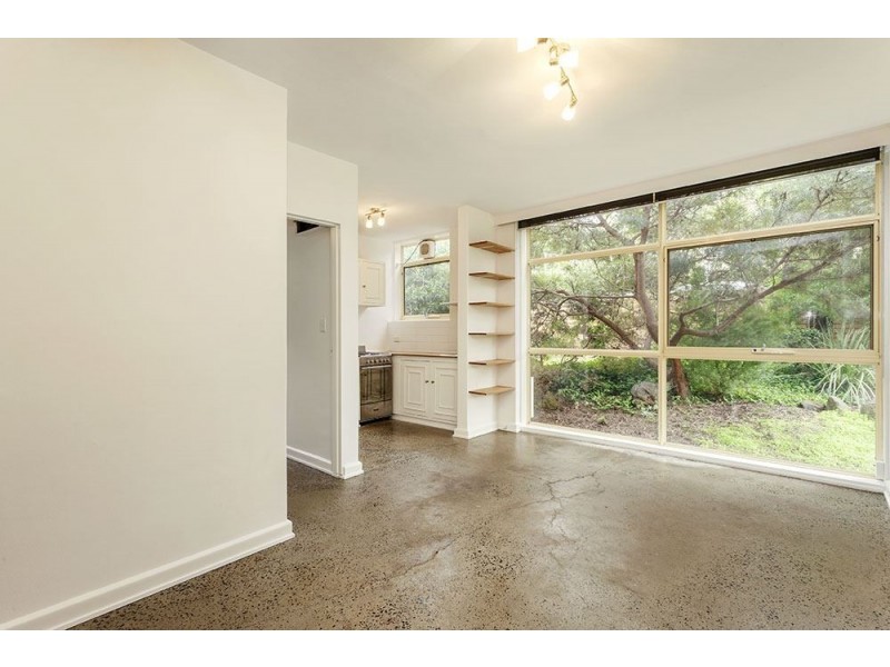 2/210 Clarke Street, Northcote VIC 3070