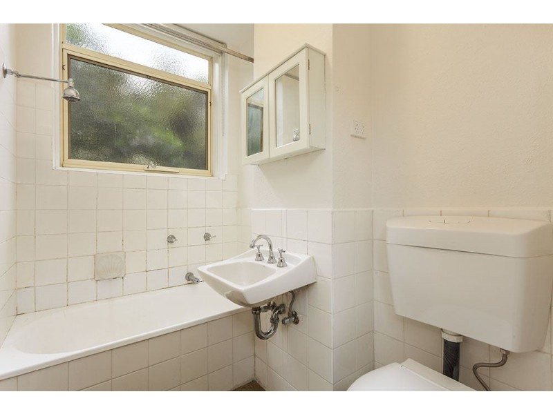 2/210 Clarke Street, Northcote VIC 3070