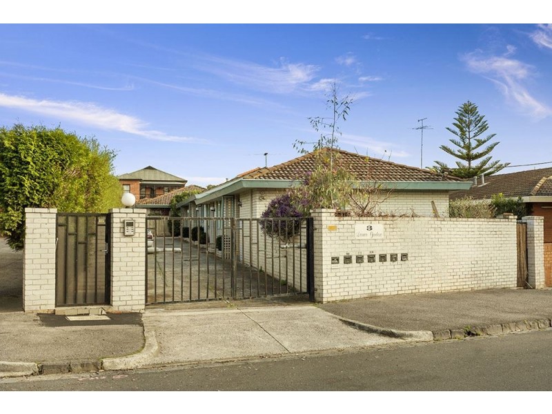 3/3 Larnoo Avenue, Brunswick West VIC 3055
