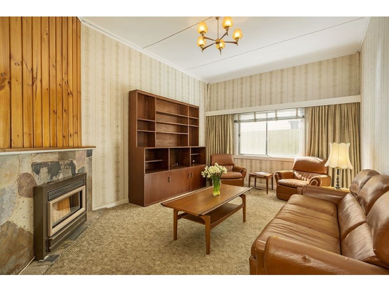 26 Kenilworth Street, Reservoir VIC 3073