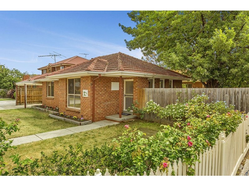 43 Timor Parade, Heidelberg West VIC 3081
