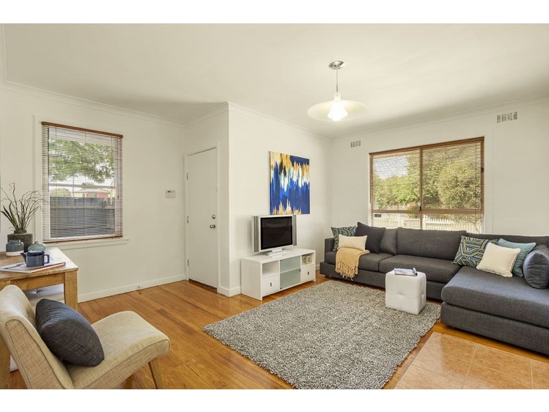 43 Timor Parade, Heidelberg West VIC 3081