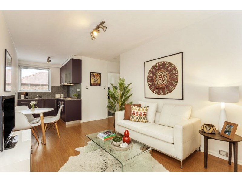 4/175 Gladstone Avenue, Northcote VIC 3070