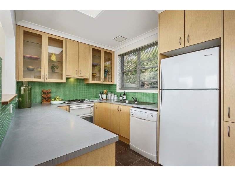 8/393 Gilbert Road, Preston VIC 3072