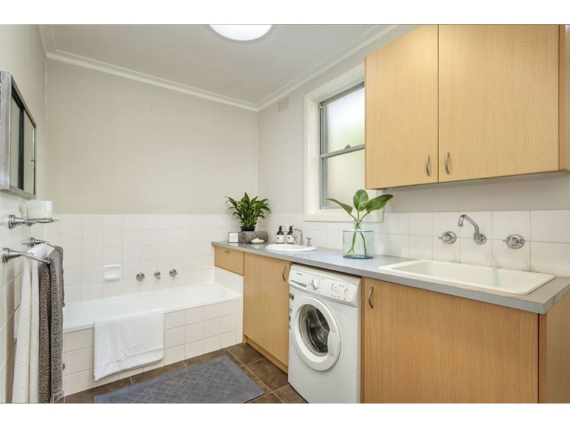 8/393 Gilbert Road, Preston VIC 3072