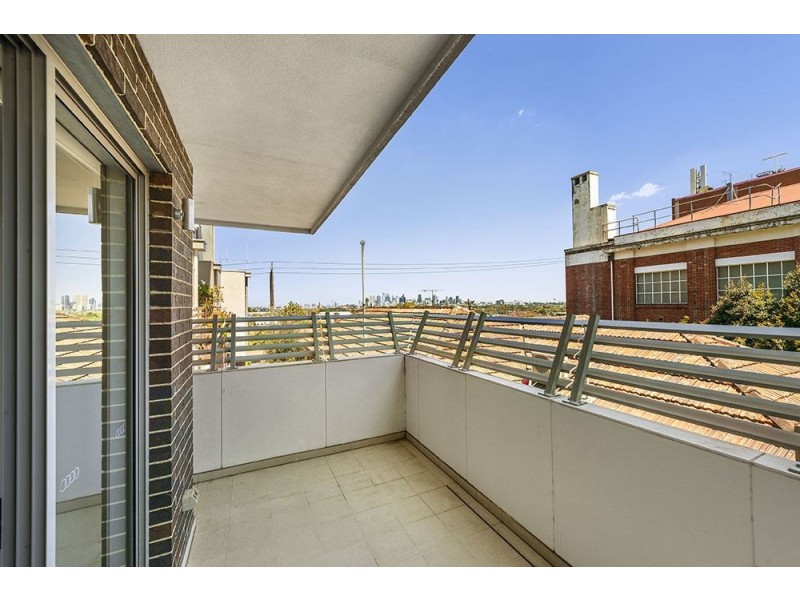 204/195 Clarke Street, Northcote VIC 3070