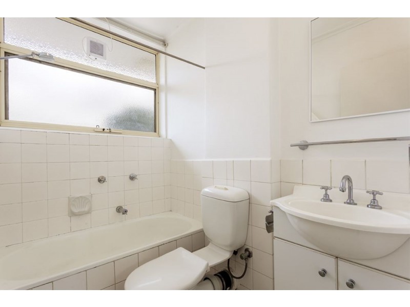 15/210 Clarke Street, Northcote VIC 3070