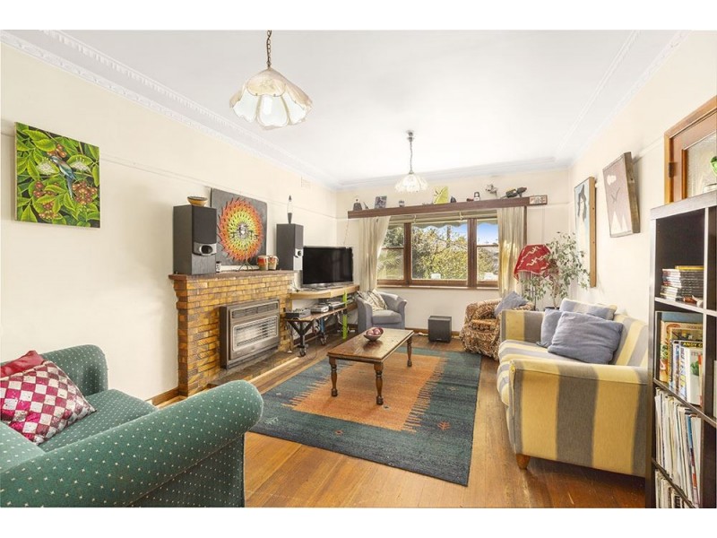 21 Regent Street, Preston VIC 3072
