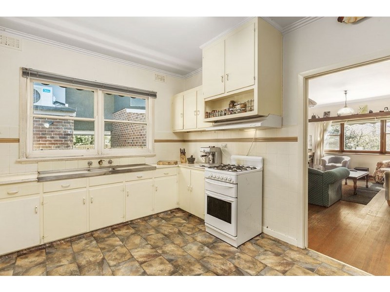 21 Regent Street, Preston VIC 3072