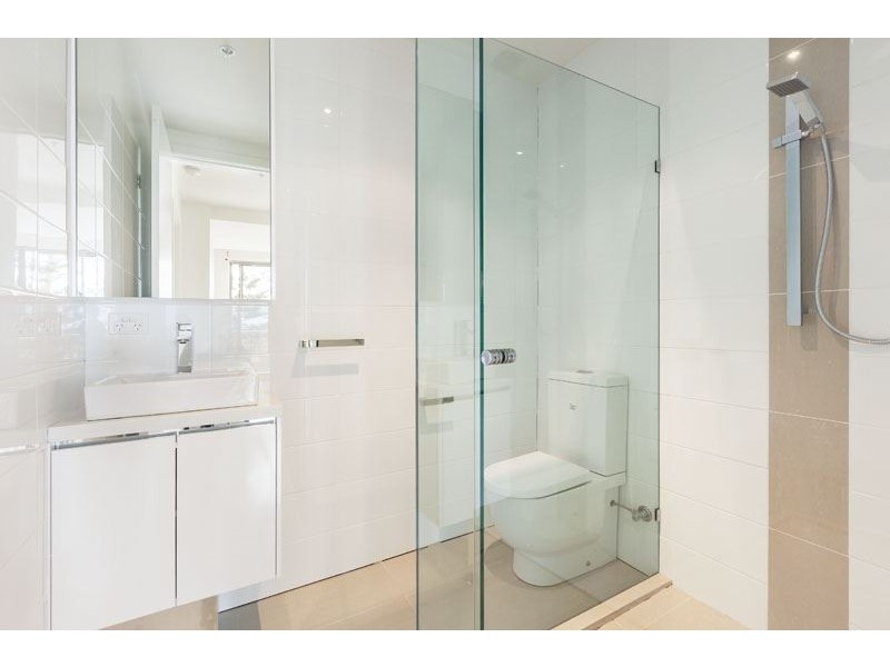 2.02/195 Clarke Street, Northcote VIC 3070