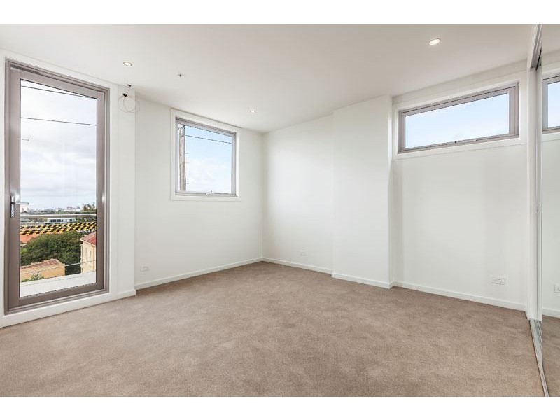 2.02/195 Clarke Street, Northcote VIC 3070