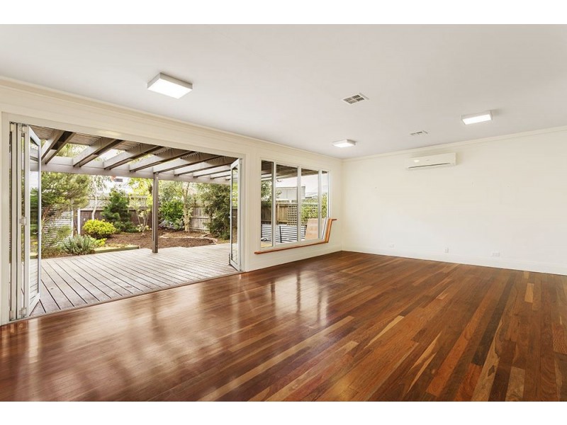 38 Gladstone Avenue, Northcote VIC 3070