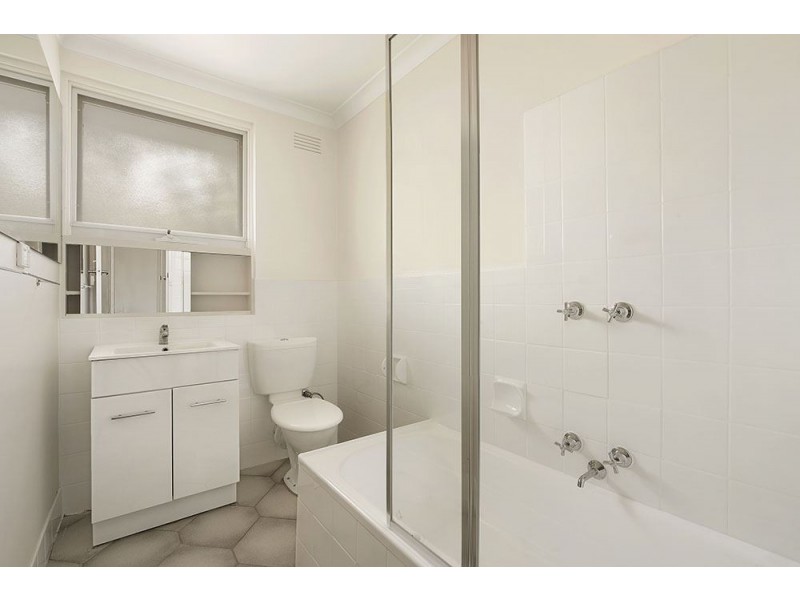 9/17 Kemp Street, Thornbury VIC 3071