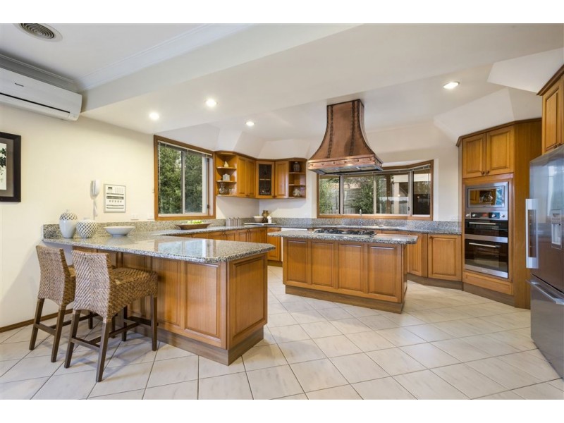 26 Ely Street, Eltham VIC 3095
