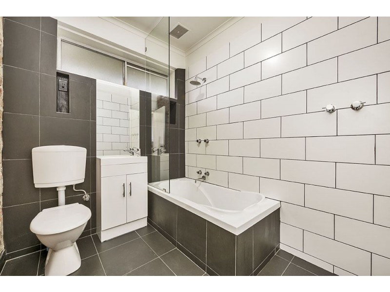 12/77 Pender Street, Thornbury VIC 3071