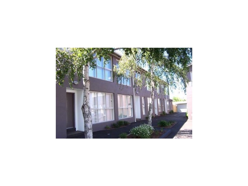 2/2 Dundas Street, Thornbury VIC 3071