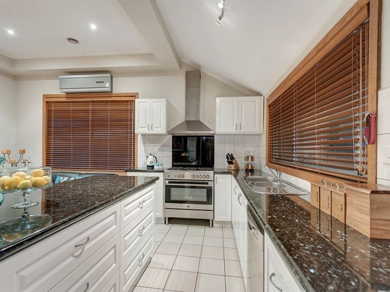 5 Hall Street, Fairfield VIC 3078