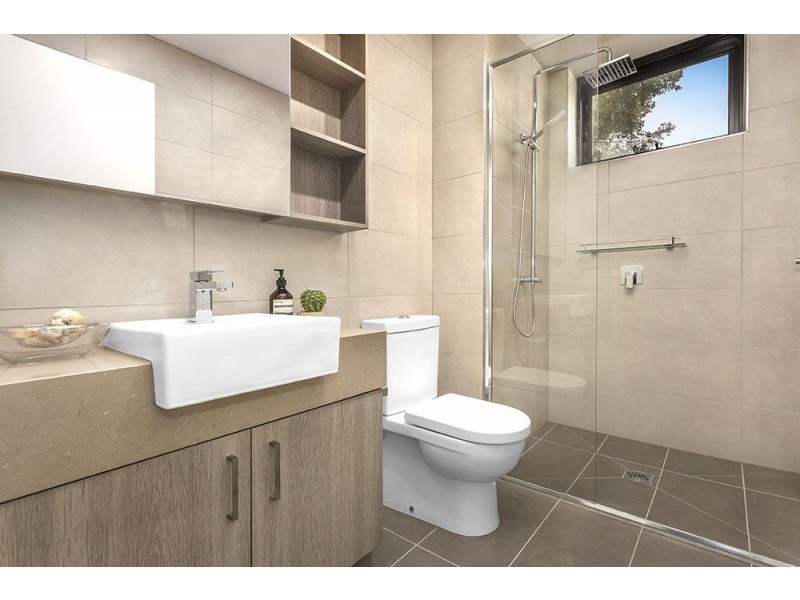 1.04/14-18 Gilbert Road, Preston VIC 3072