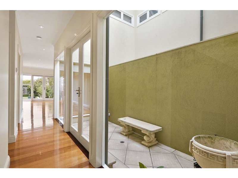 182B Mitchell Street, Northcote VIC 3070