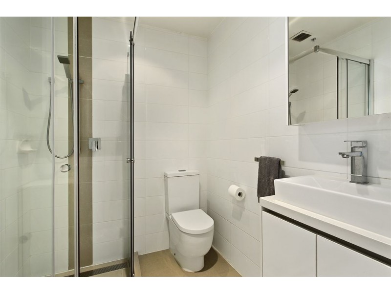 1.01/195 Clarke Street, Northcote VIC 3070