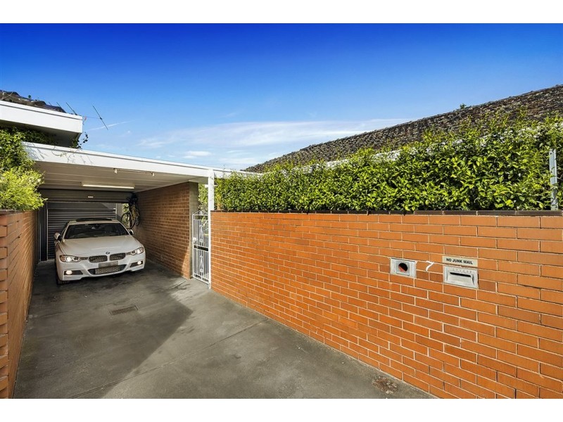 7/393 Gilbert Road, Preston VIC 3072