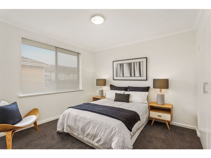 10/11 Kemp Street, Thornbury VIC 3071