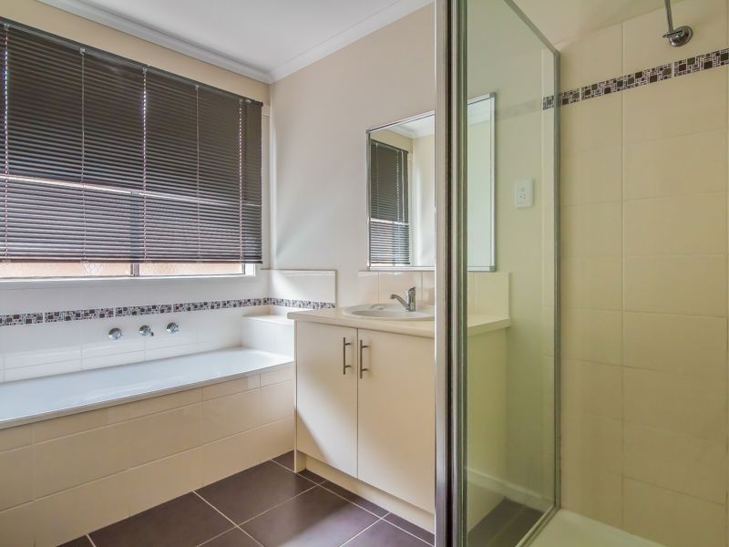 5 Stringybark Place, Longwarry VIC 3816