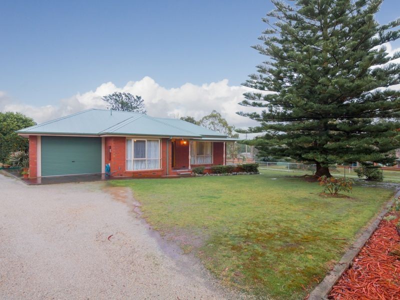 6 A’Beckett Road, Bunyip VIC 3815