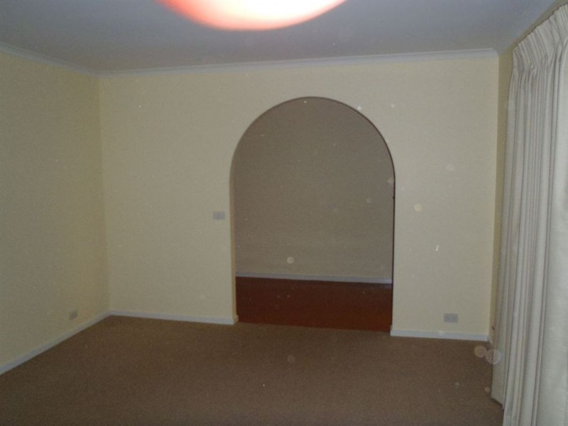 2 Boronia Street, Drouin VIC 3818