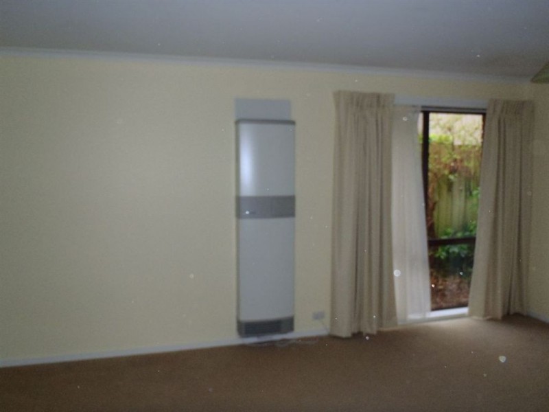 2 Boronia Street, Drouin VIC 3818