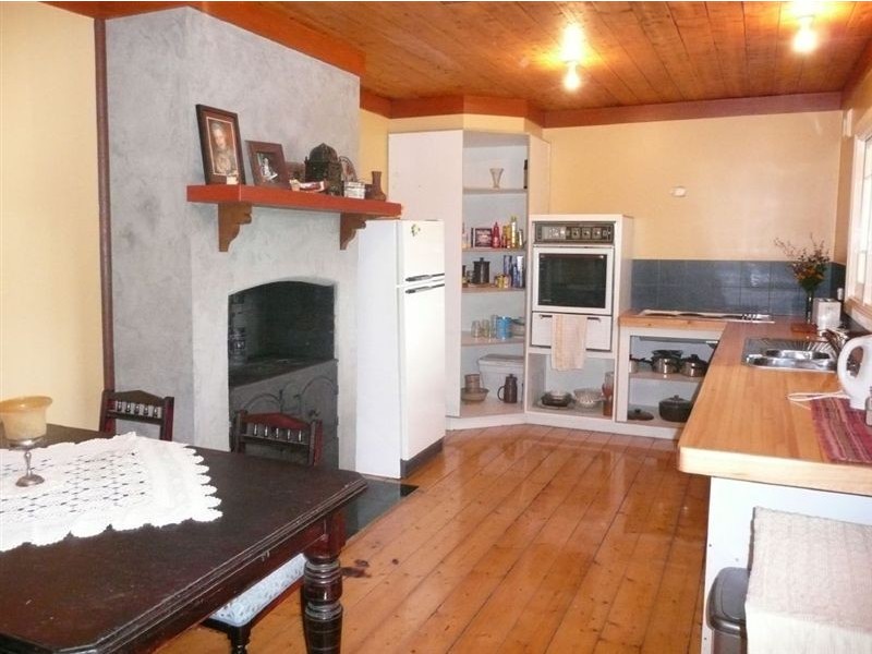 15 Pearson Street, Bunyip VIC 3815