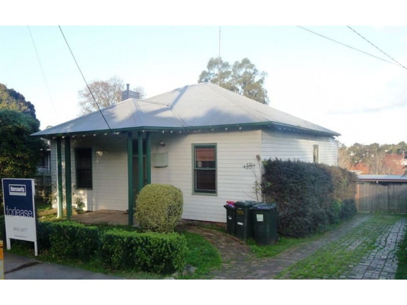 18 Sinclair Street, Drouin VIC 3818