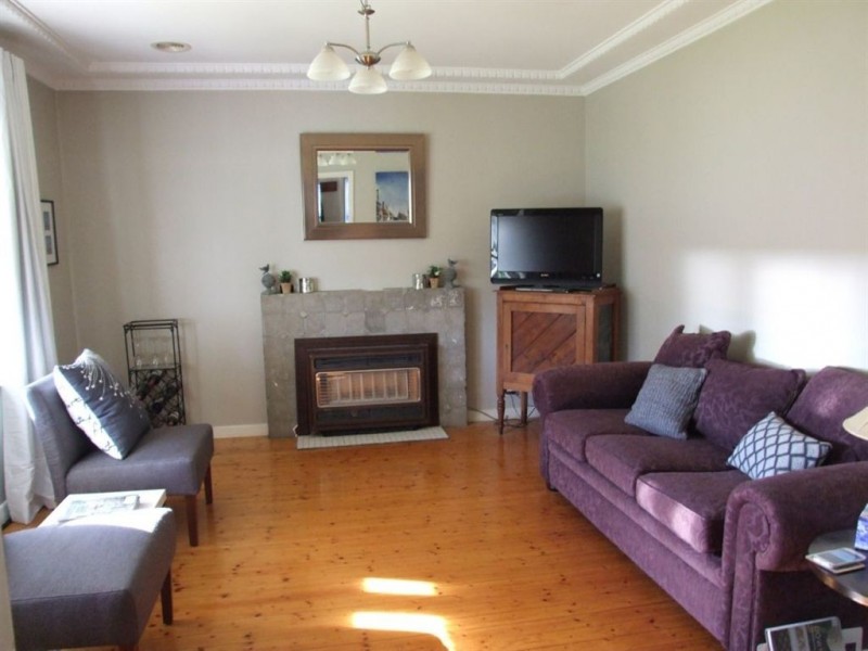 18 Fairchild Street, Drouin VIC 3818