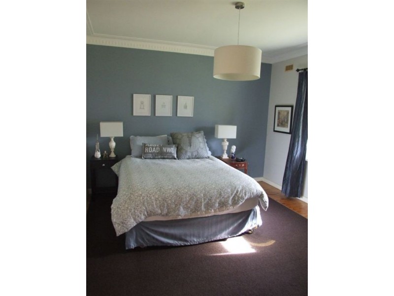 18 Fairchild Street, Drouin VIC 3818