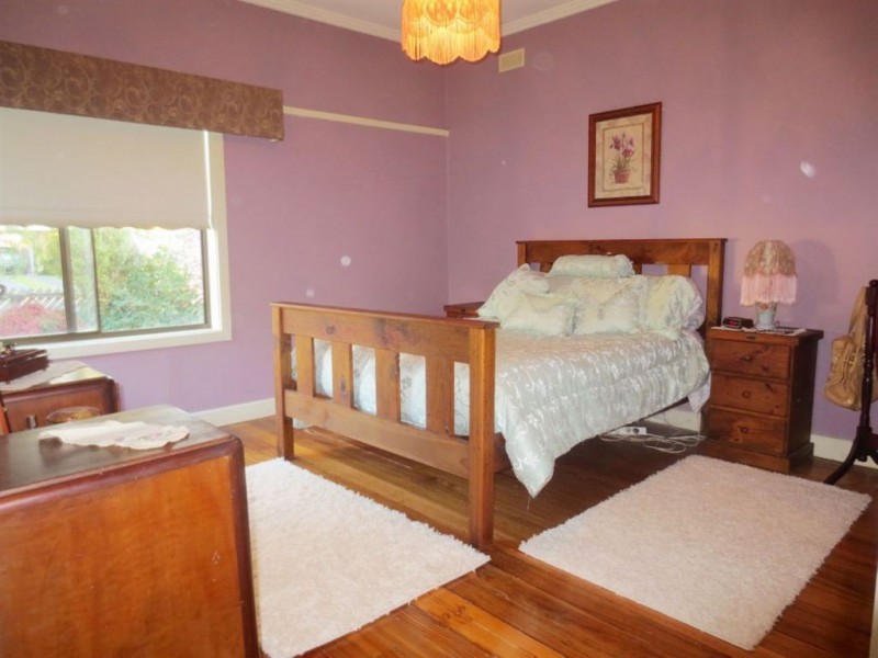 9 Williamson Street, Drouin VIC 3818